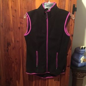 PENN- Black and pink fleece vest